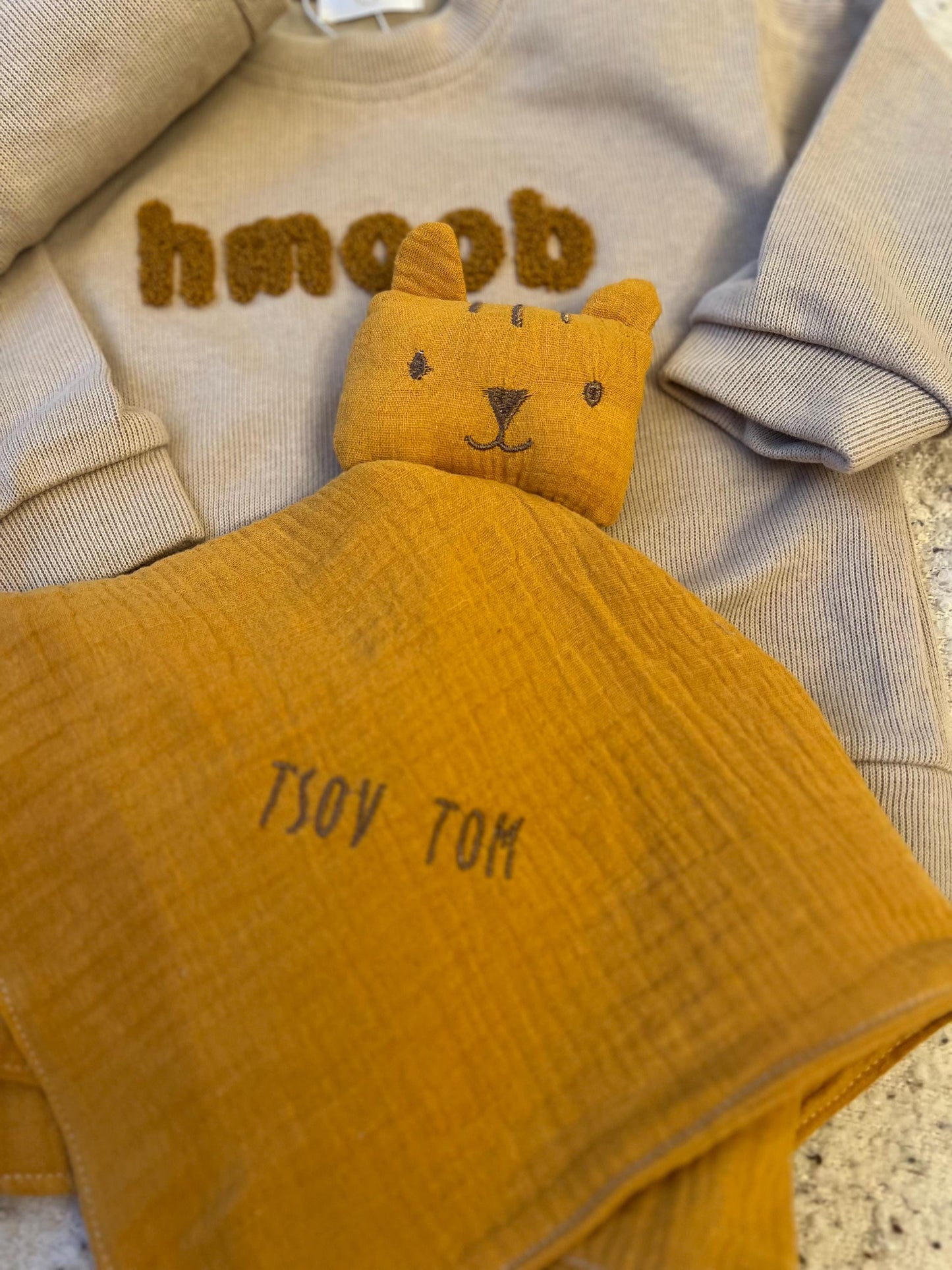 Tiger Cuddle Cloth – Tsov Tom (Tiger Bite in Hmong)
