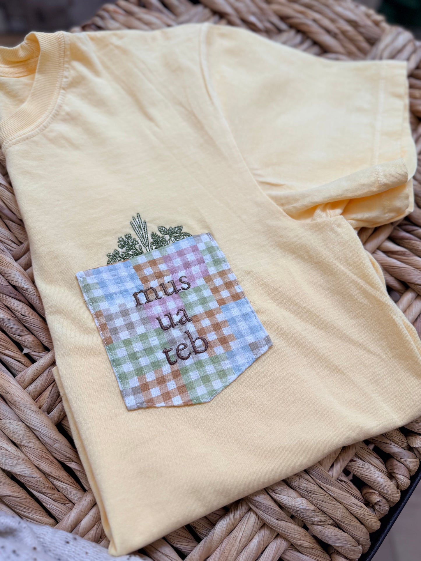 Garden Pocket Tee – Mix & Match Custom Shirt- Floral Pocket T-Shirt | “mus ua teb” Embroidered | Cottage Garden Aesthetic