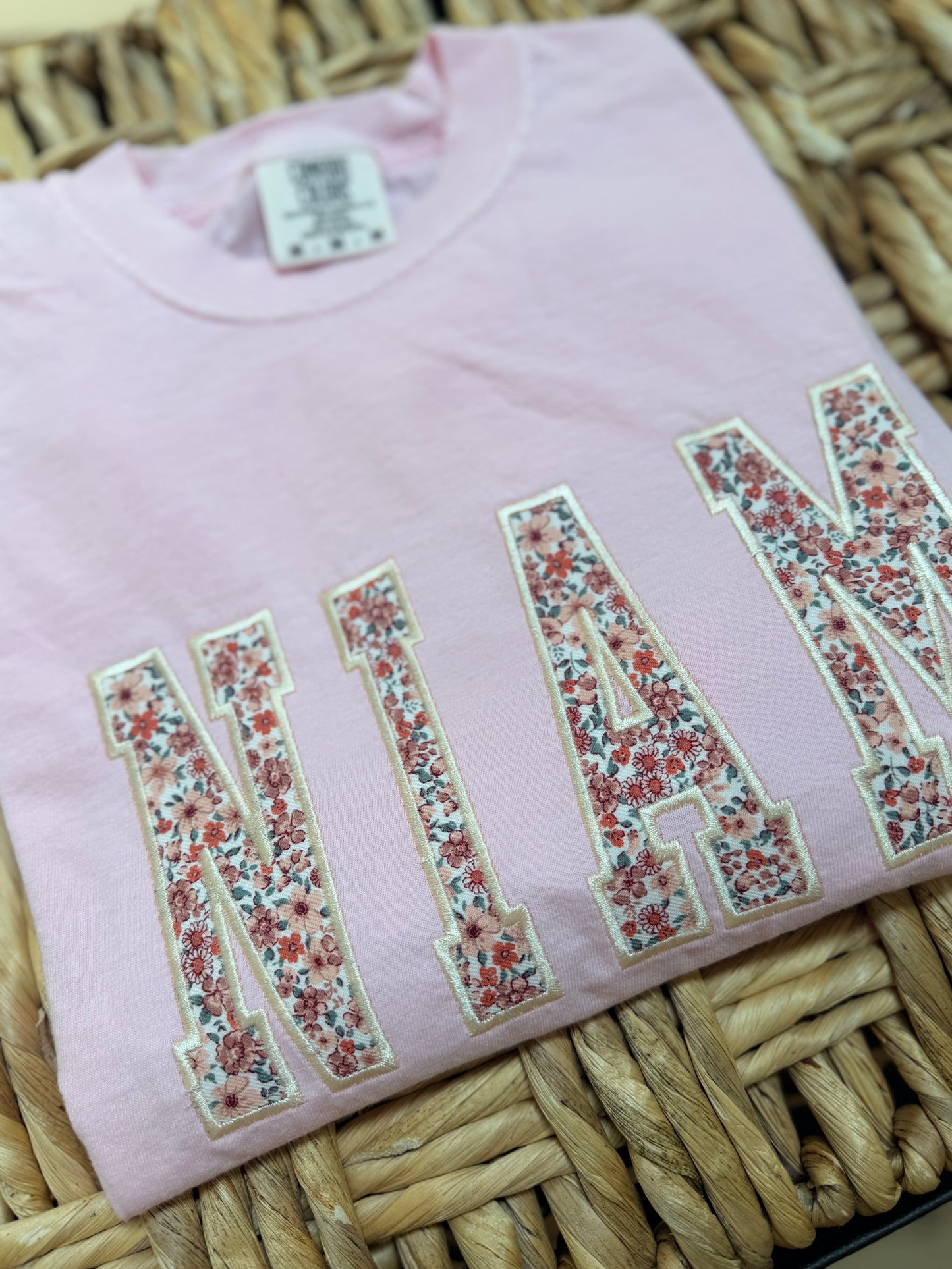 Floral Niam/Nam/Mama T-Shirt | Pink Color