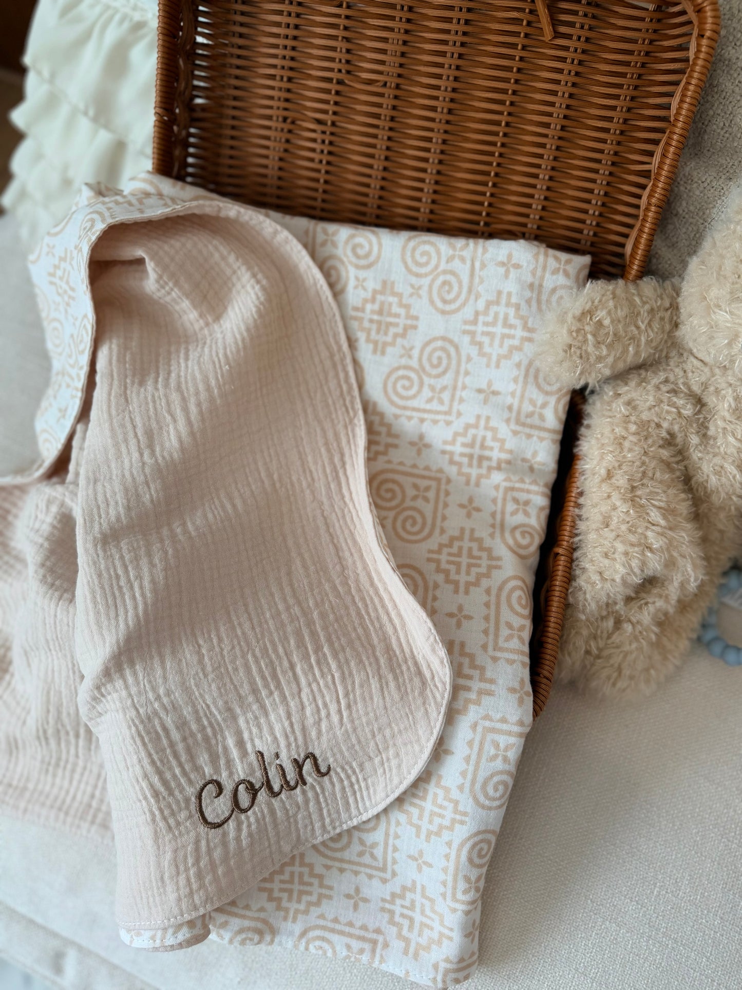 Pre-order - Neutral Hmong Pattern Baby Gift Box – Organic Double Gauze