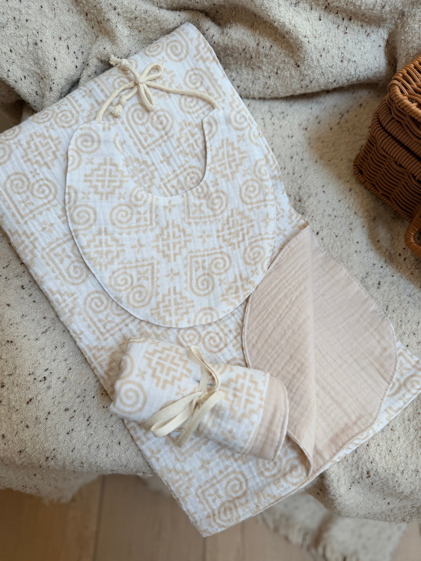 Pre-order - Neutral Hmong Pattern Baby Gift Box – Organic Double Gauze