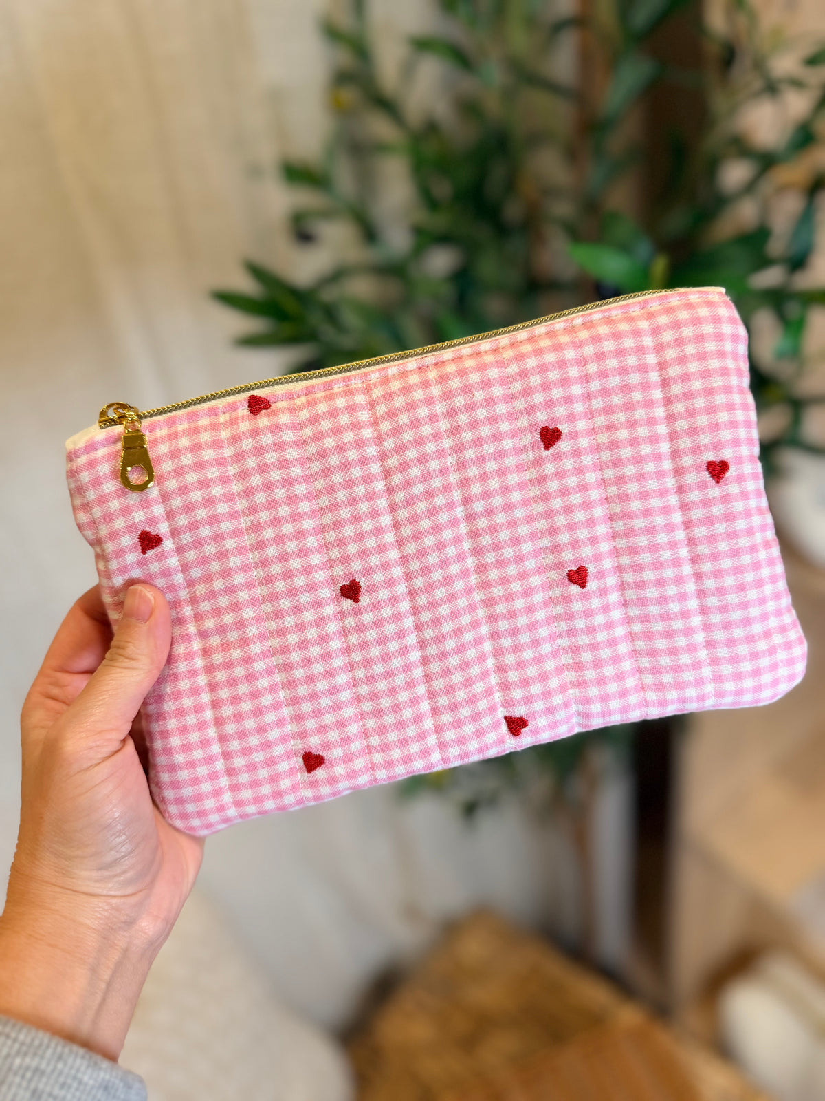 SALE: Heart Gingham Pouch