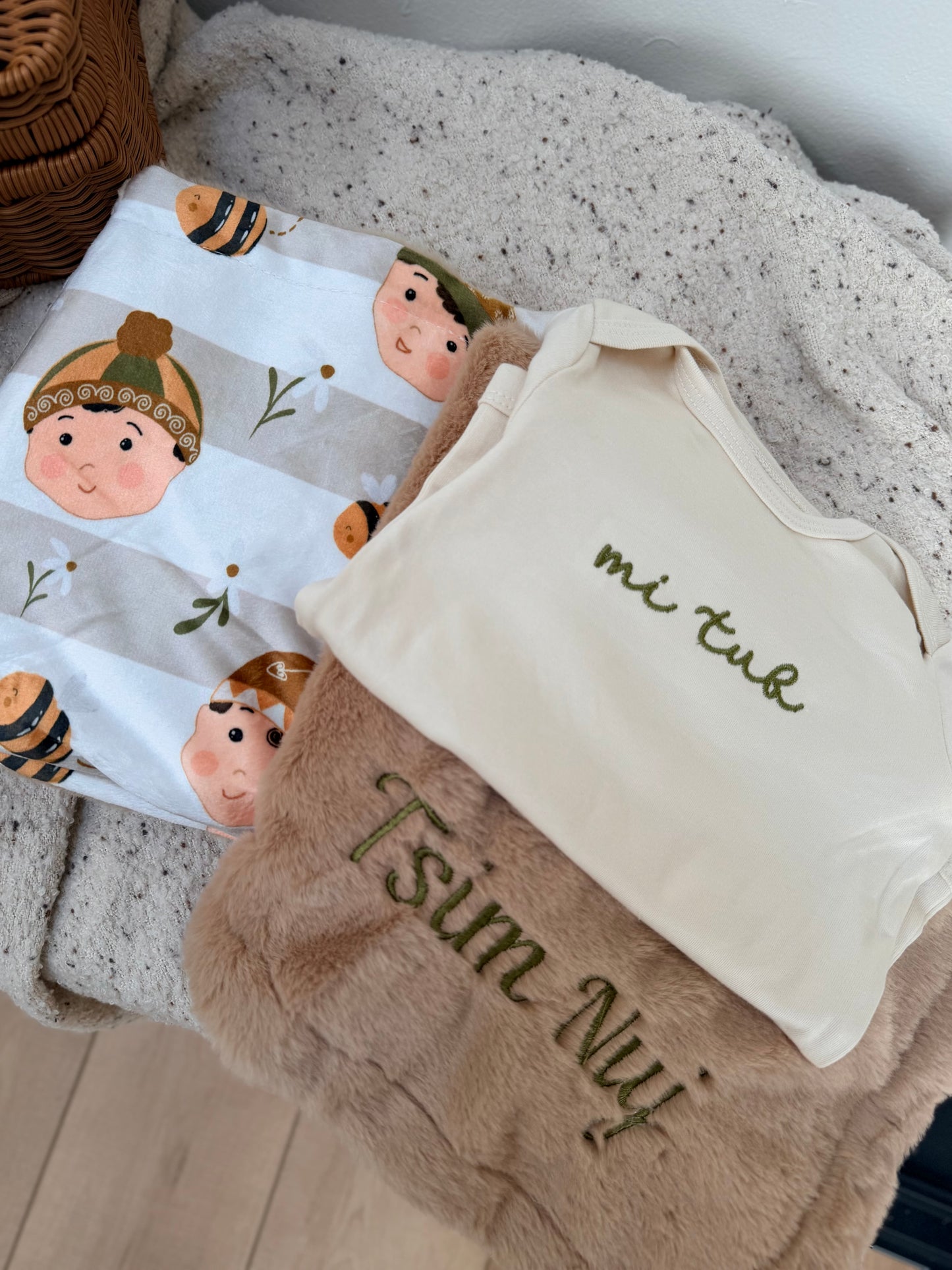 Mi Tub  (son) blanket, infant bodysuit, and bib gift box