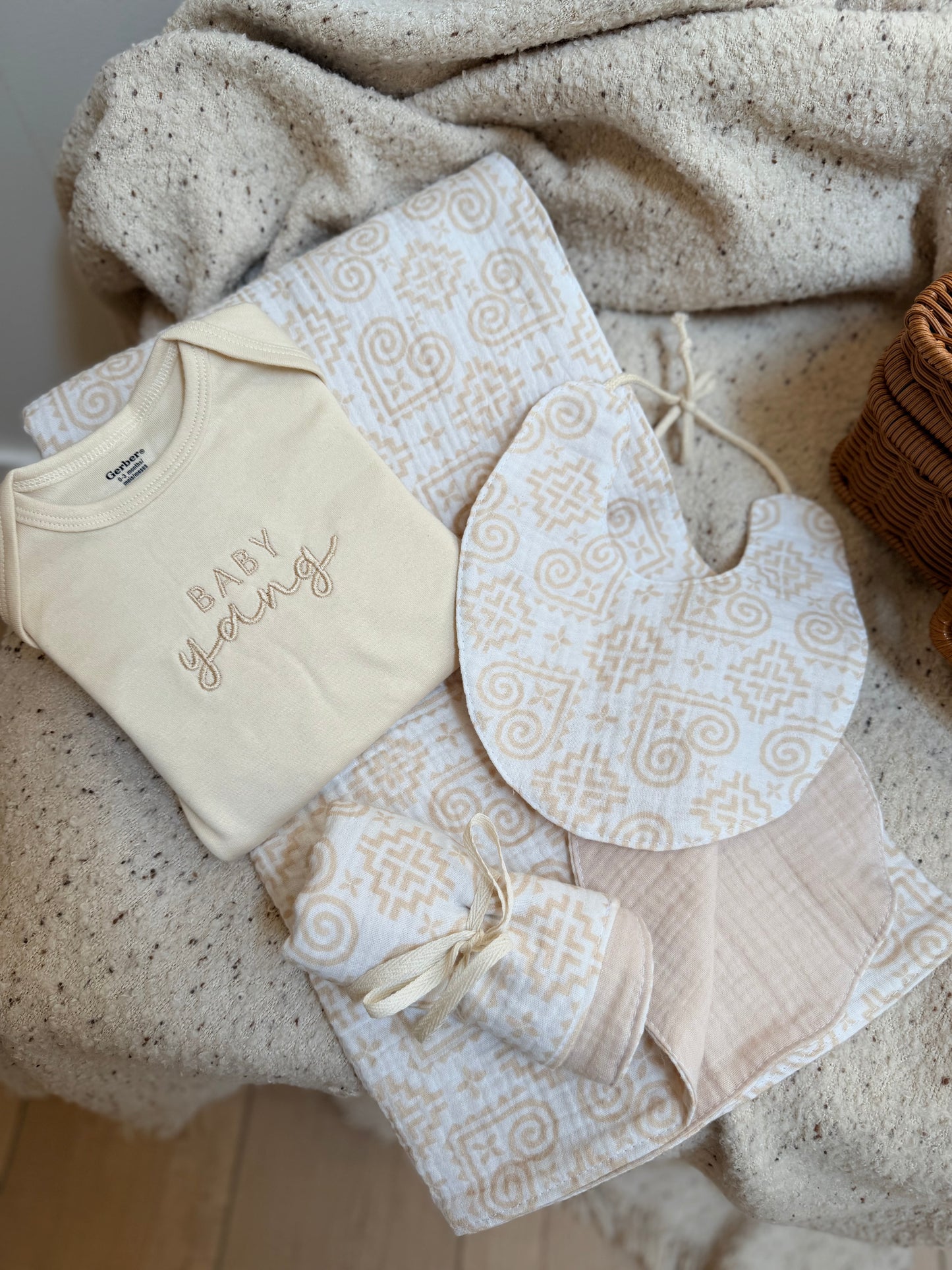 Pre-order - Neutral Hmong Pattern Baby Gift Box – Organic Double Gauze