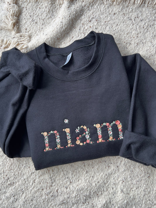 Floral Niam/Nam Black Sweater