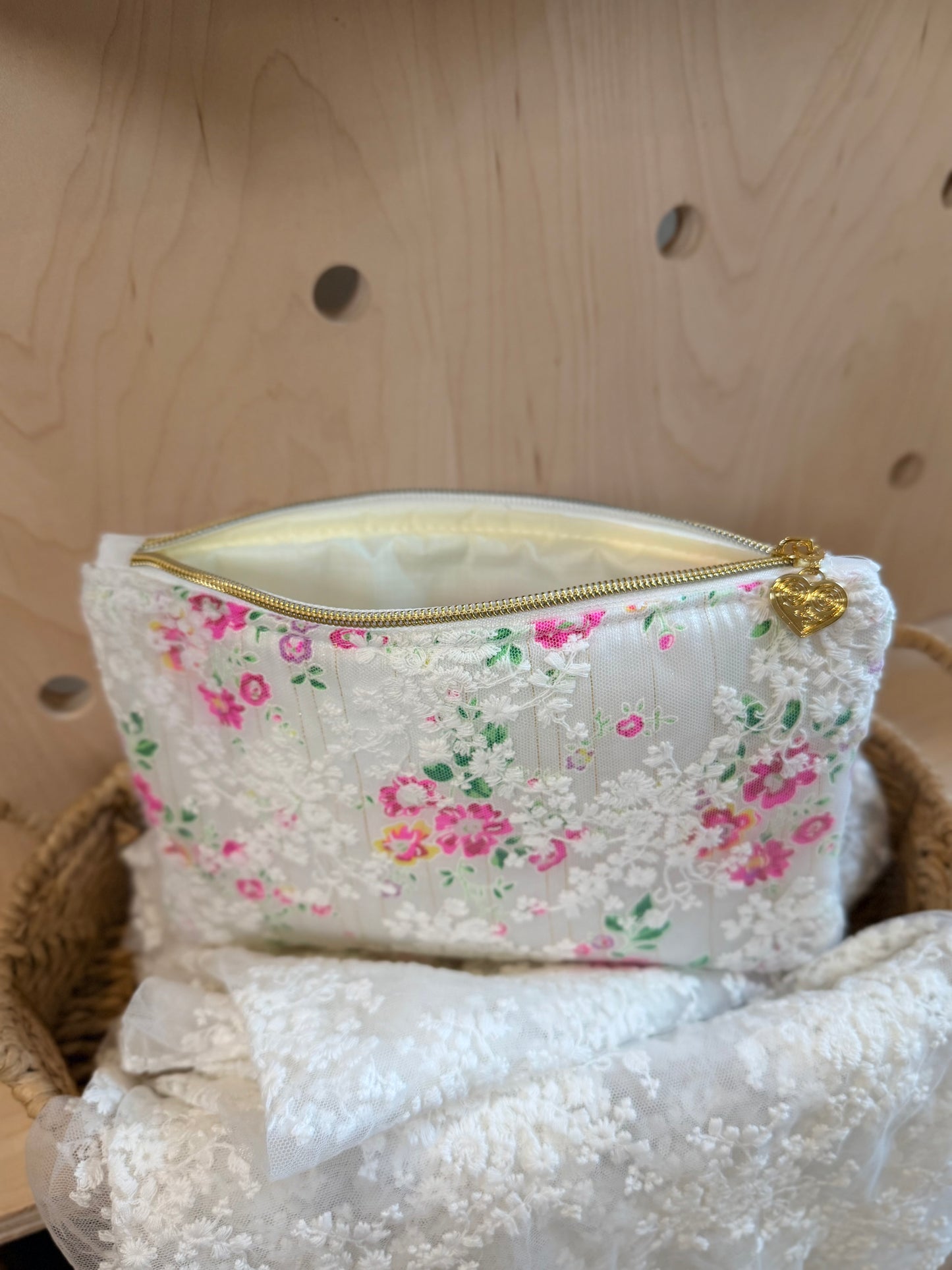 Wedding Flat Pouch: Hmong Heart Zipper Pull or Classic Zipper Pull