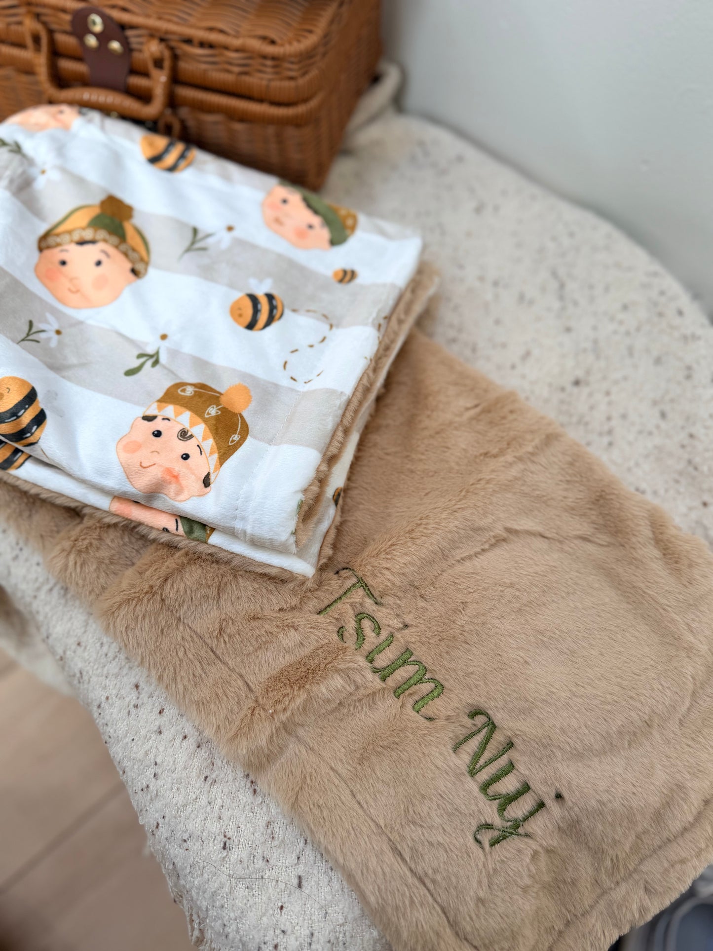 Mi Tub  (son) blanket, infant bodysuit, and bib gift box
