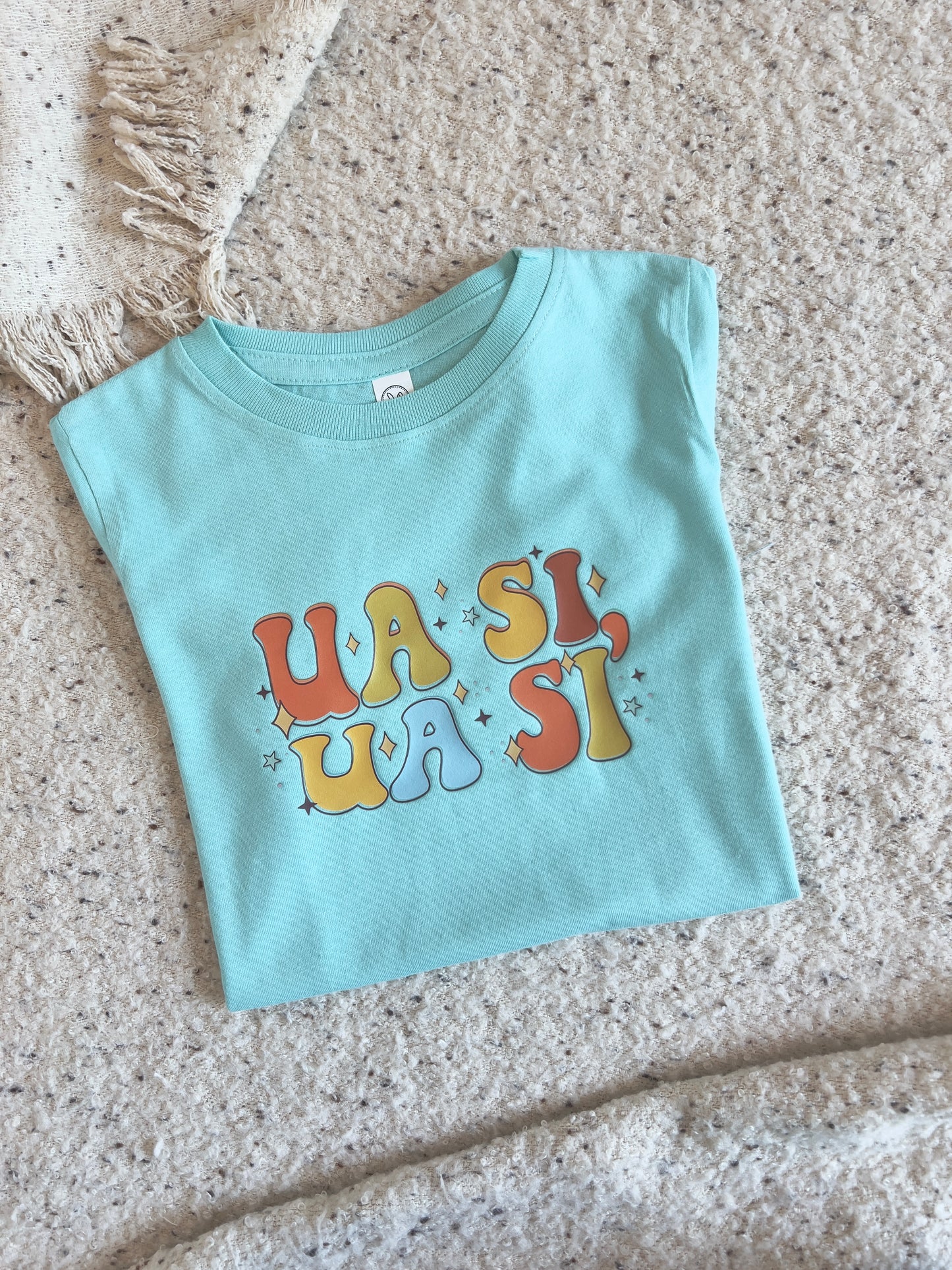 Ua Si Retro T-shirt