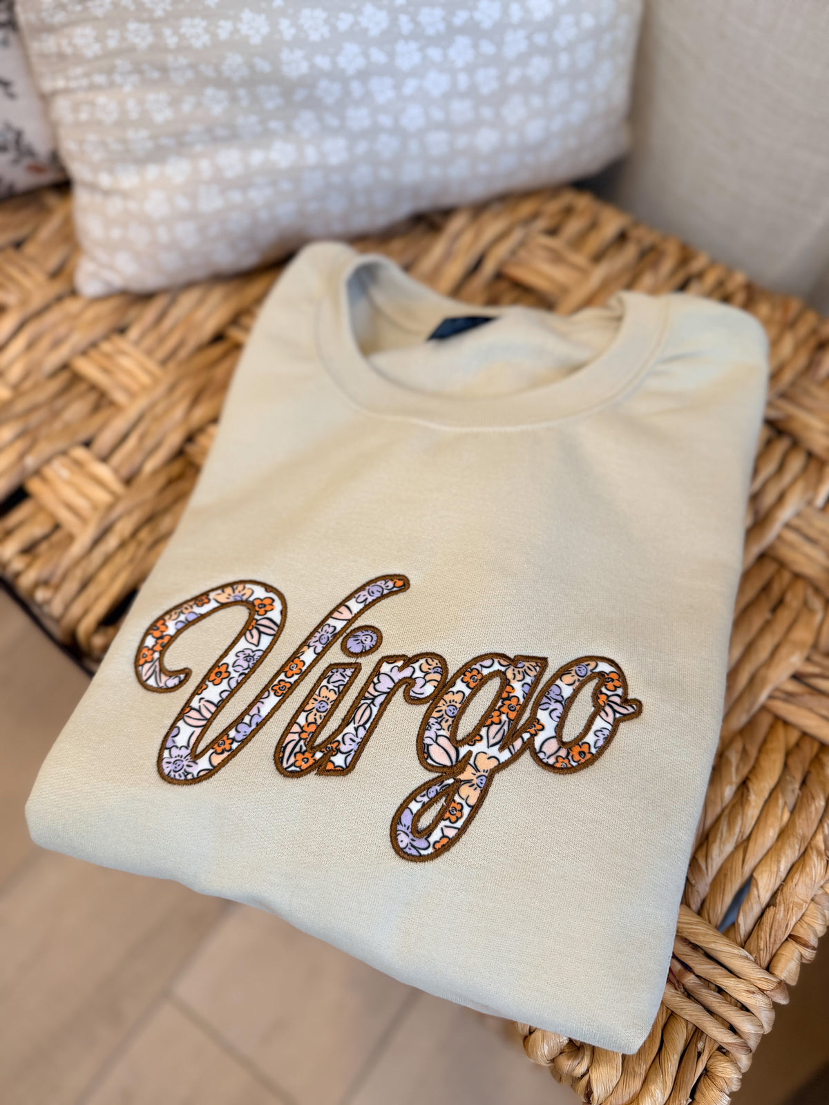 Virgo Sweatshirt, Virgo Season Sweater, Floral Appliqué Zodiac Sweatshirt, Virgo Gift, Astrology Sweater, Birthday Gift for Her