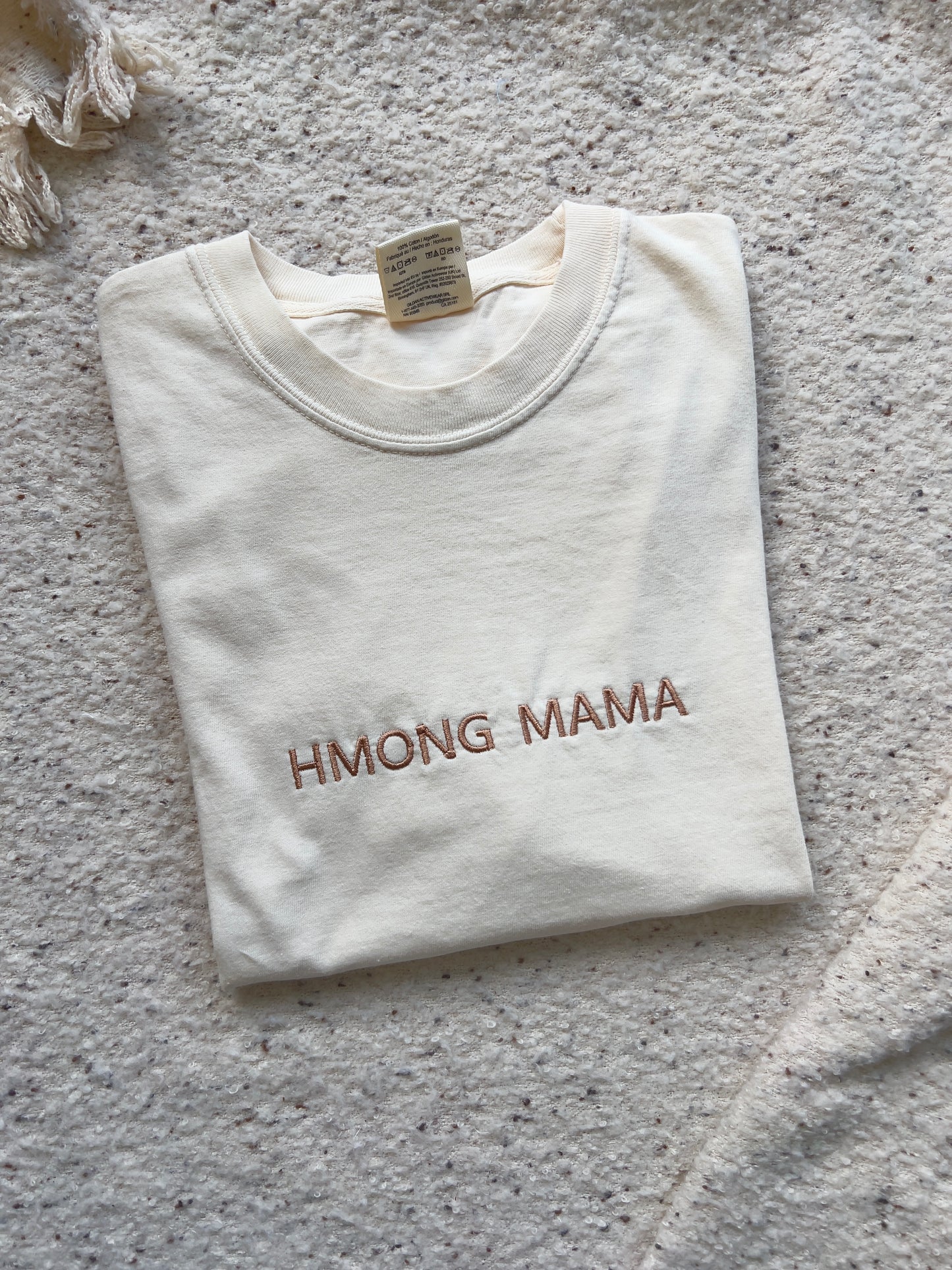 Hmong Mama T-shirt