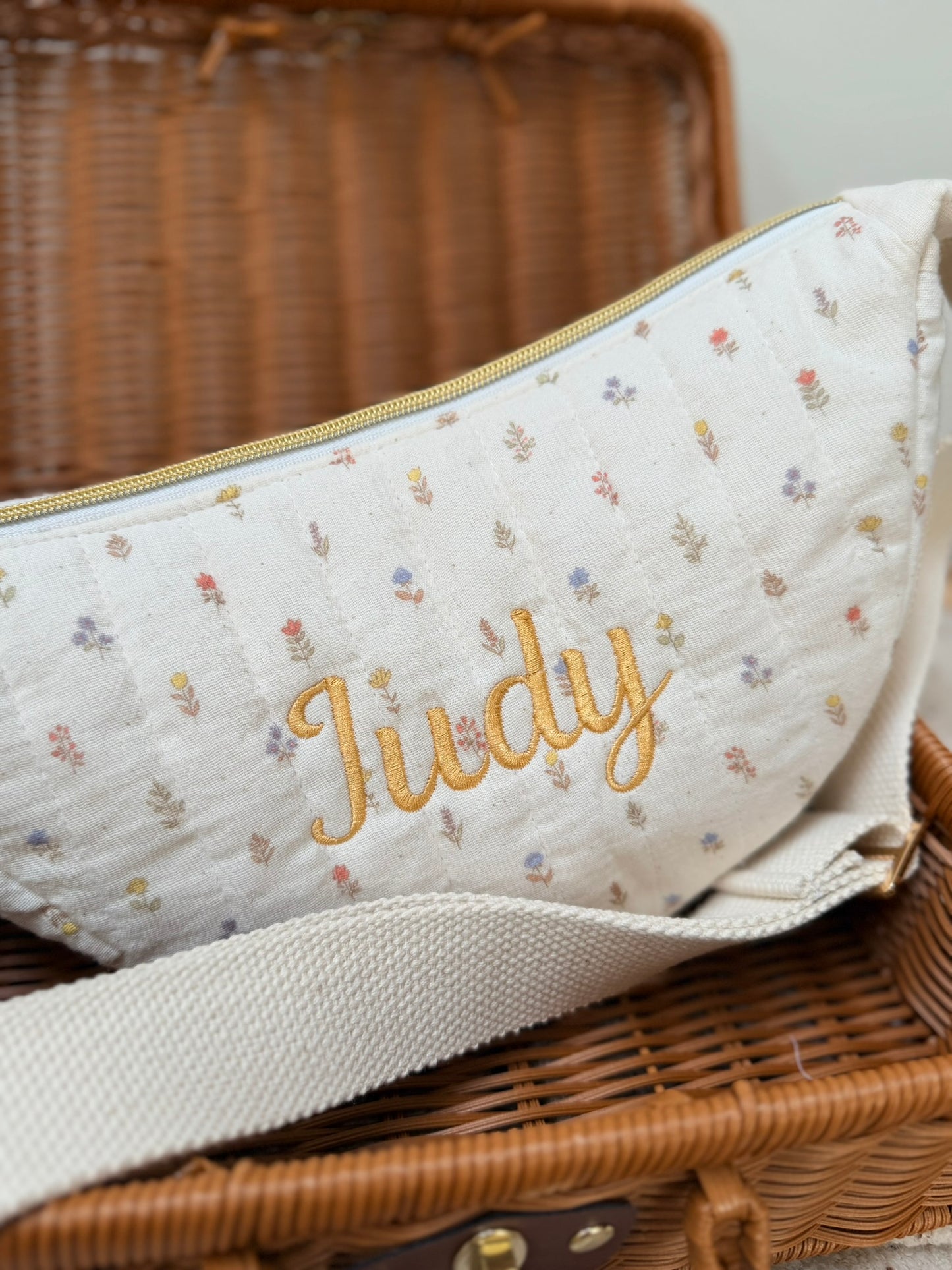 Crescent Moon Bag | Quilted Cotton or Teddy Fabric Crossbody - Personalizable