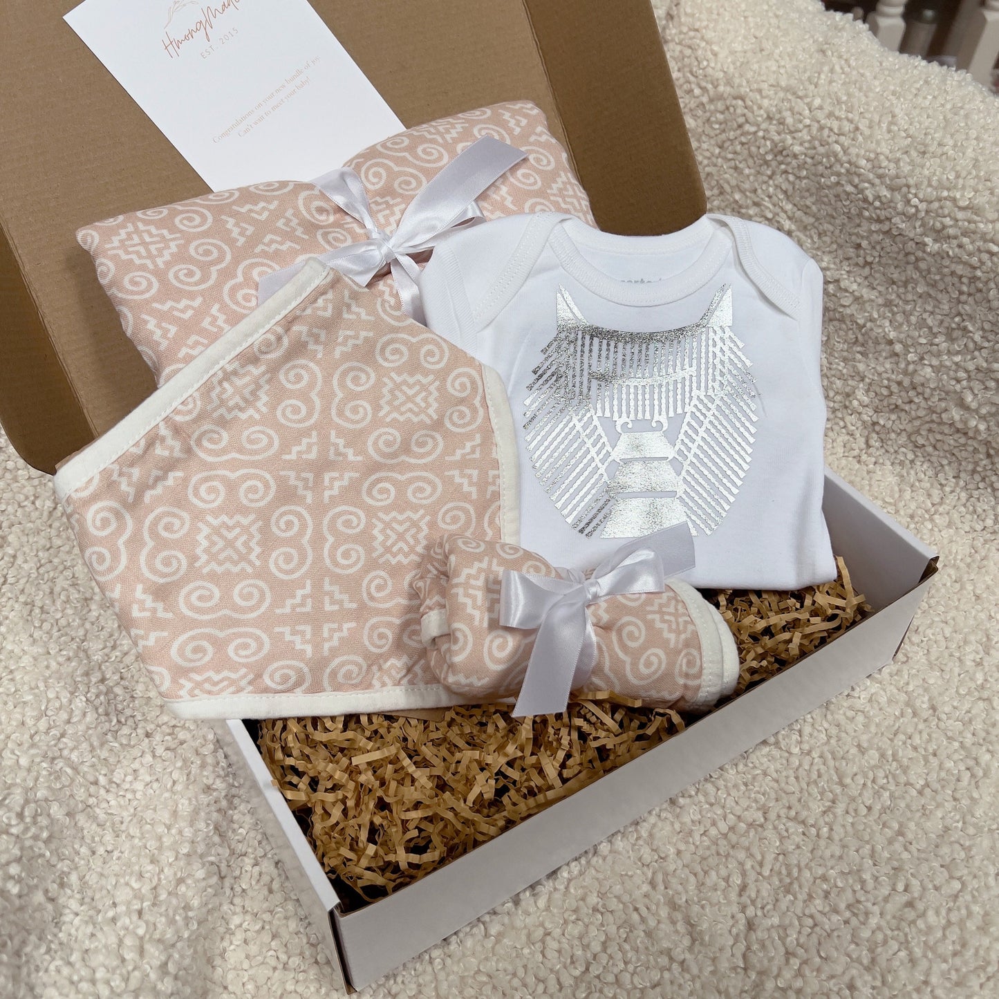 Hmong Pattern Swaddle Gift Box (Pastel pink)