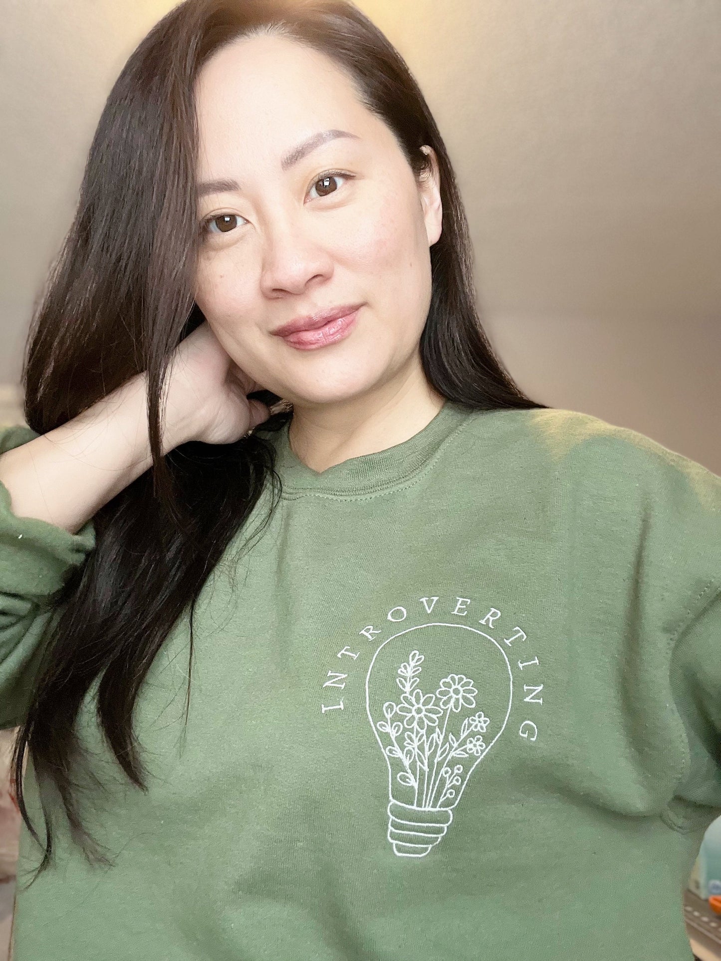 Introverting Lightbulb Pullover