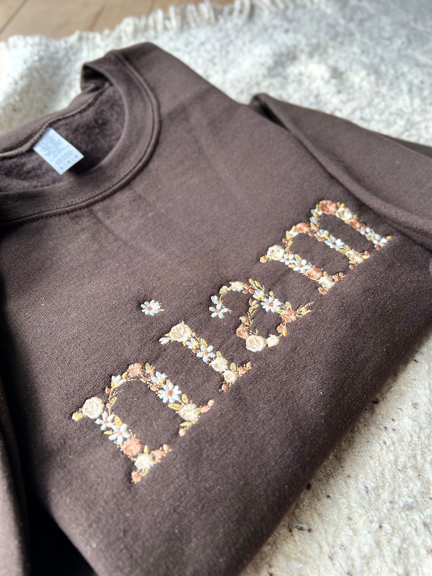 Floral Niam/Nam/Mama Sweater (Chocolate Color)