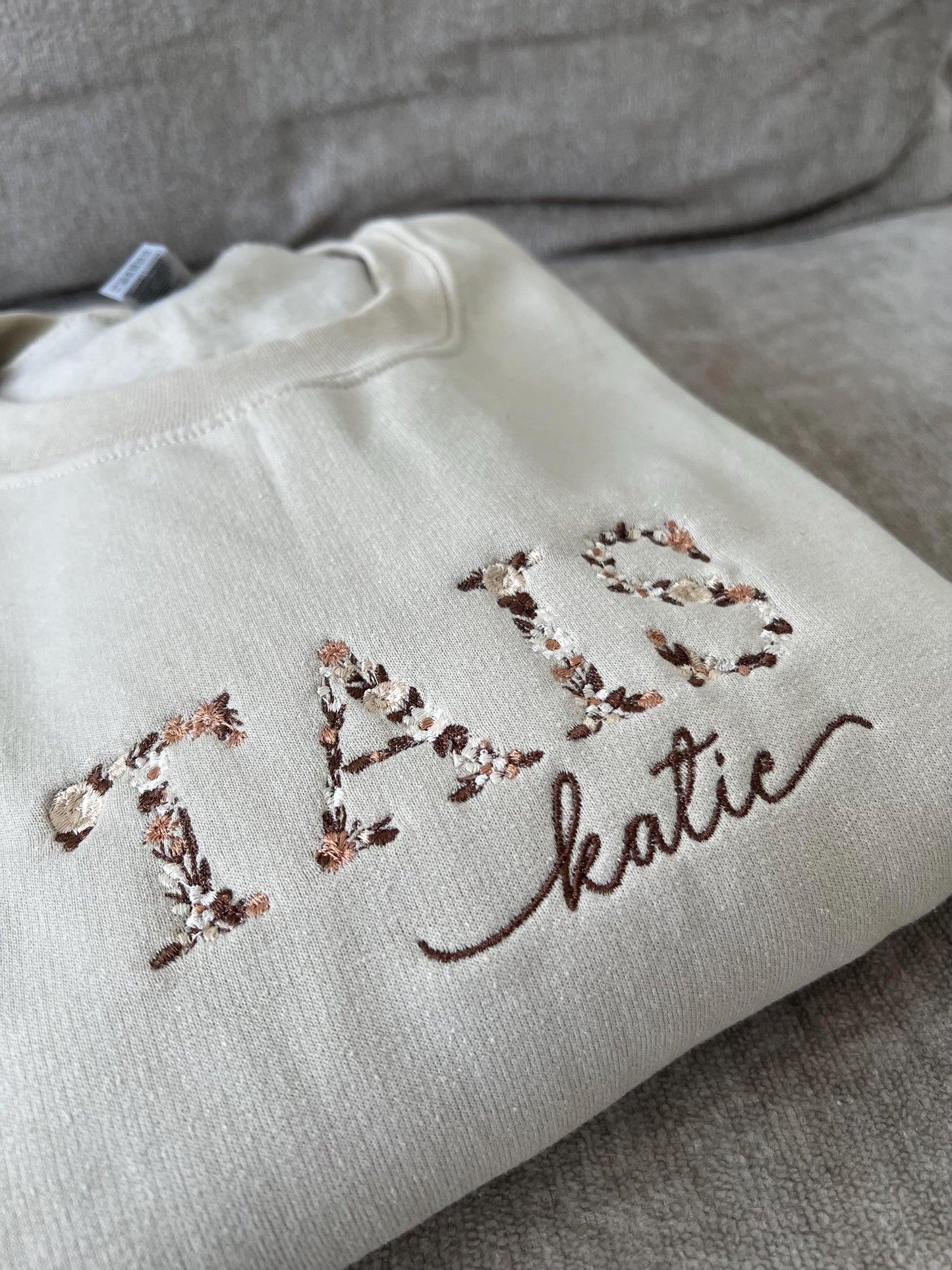 Floral Tais/Phauj/Auntie Custom Sweater