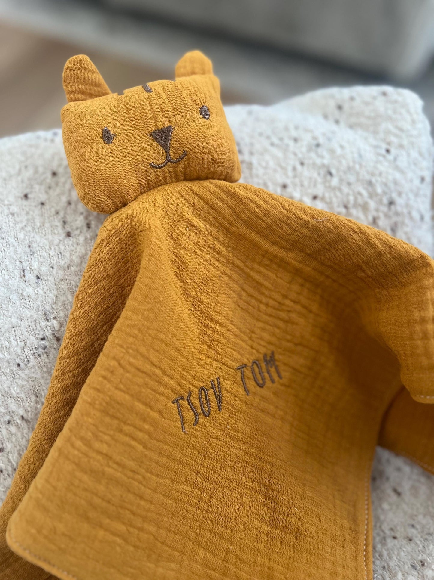 Tiger Cuddle Cloth – Tsov Tom (Tiger Bite in Hmong)