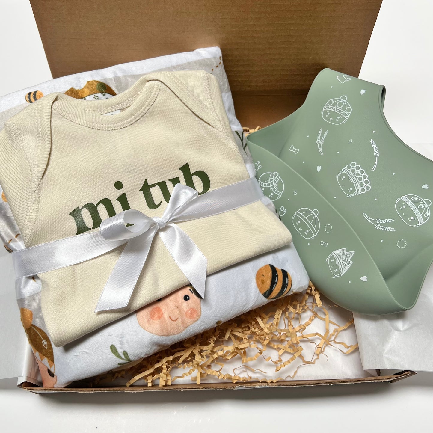 Mi Tub (Son) Blanket, Onesie, and Bib Gift Box