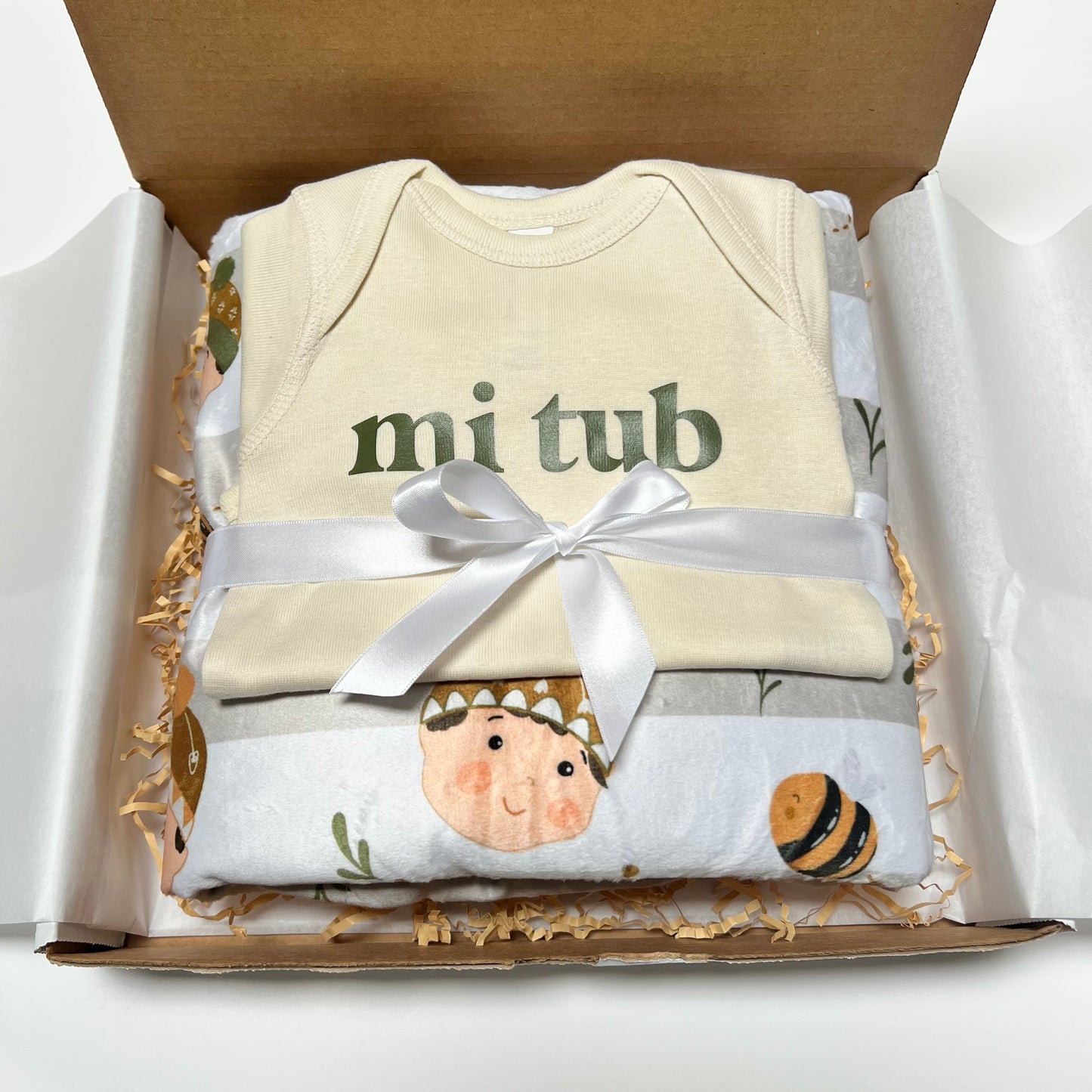 Mi Tub (Son) Blanket and Onesie Bundle